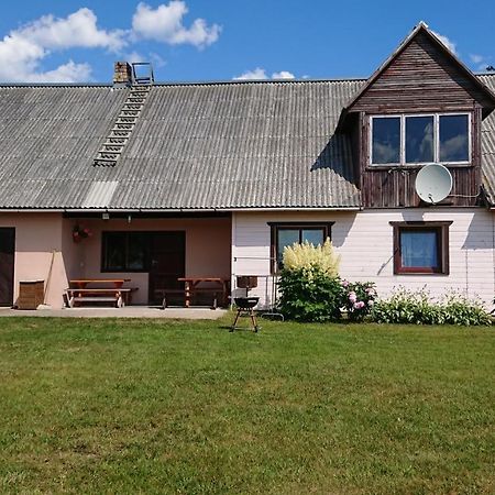 Dzivoklis Pirmie Zalmezi Apartment Jurkalne Luaran gambar